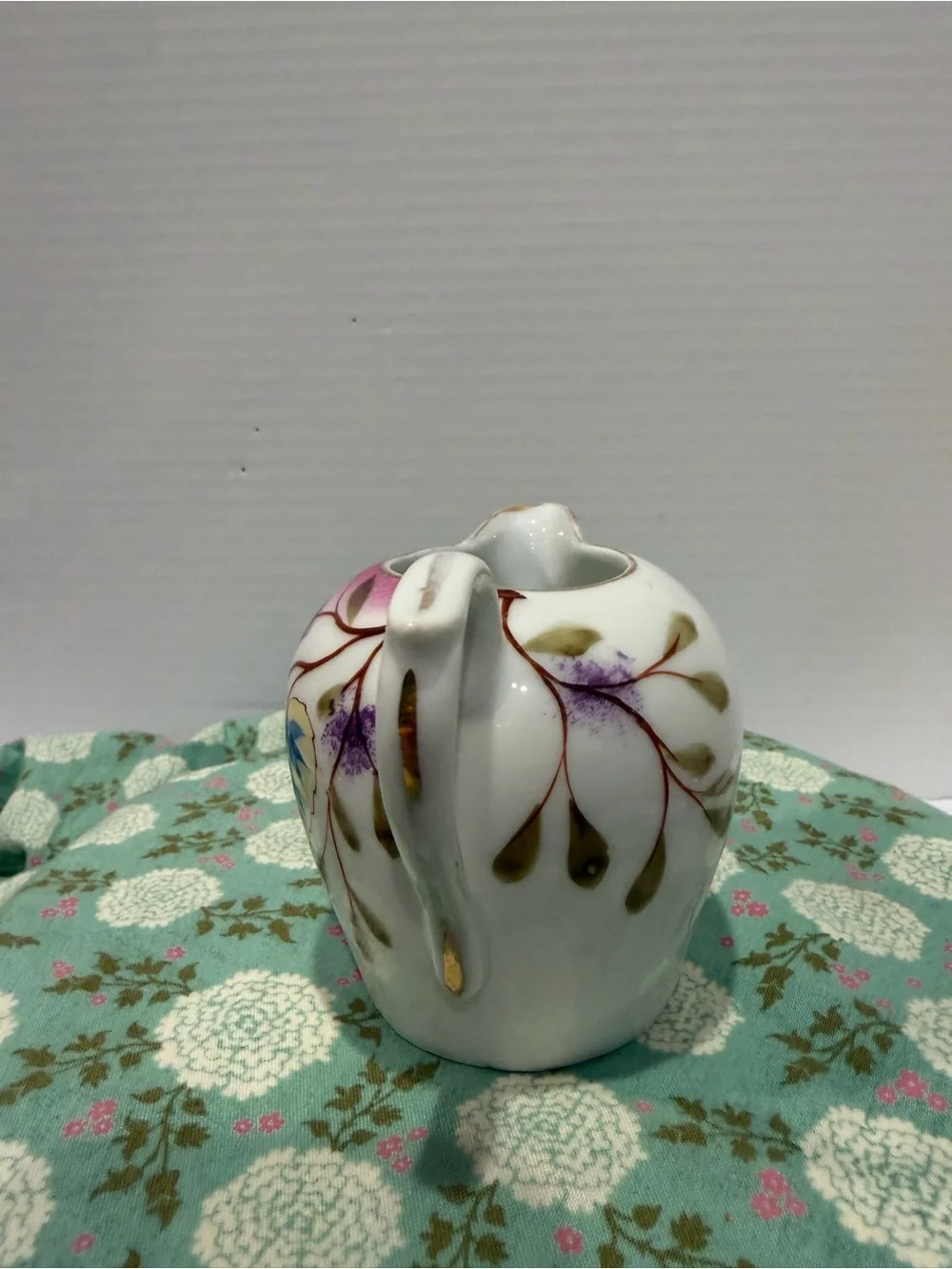 Vintage Hand Painted Porcelain  3 Pc Tea Set Tea Pot Lidded Sugar And Creamer.